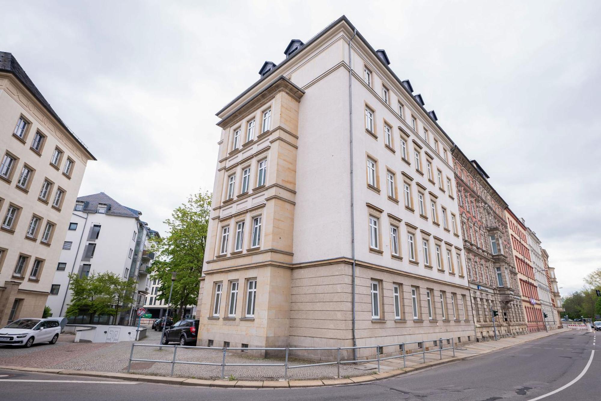 T21 - Apartment Direkt Im Zentrum Mit Parkplatz Chemnitz Luaran gambar